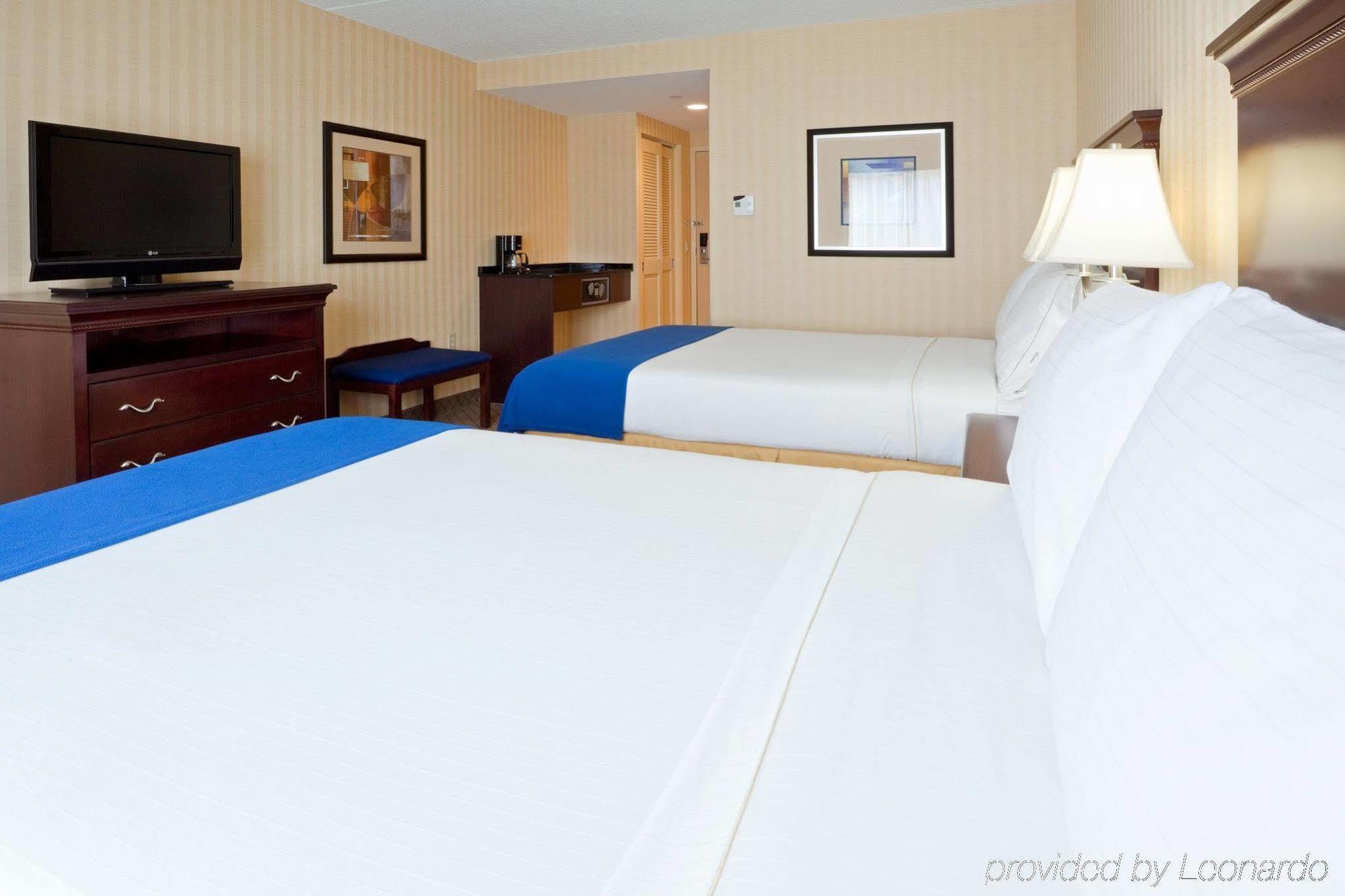 Holiday Inn Express & Suites West Long Branch - Eatontown, An Ihg Hotel Bilik gambar