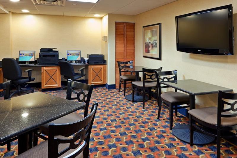Holiday Inn Express & Suites West Long Branch - Eatontown, An Ihg Hotel Luaran gambar